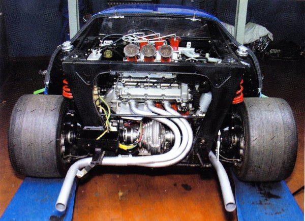 Rear view of the Lancia Stratos engine
